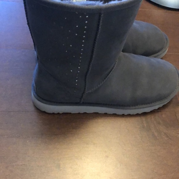 Ugg gray studded boots size 12 - Picture 2 of 5